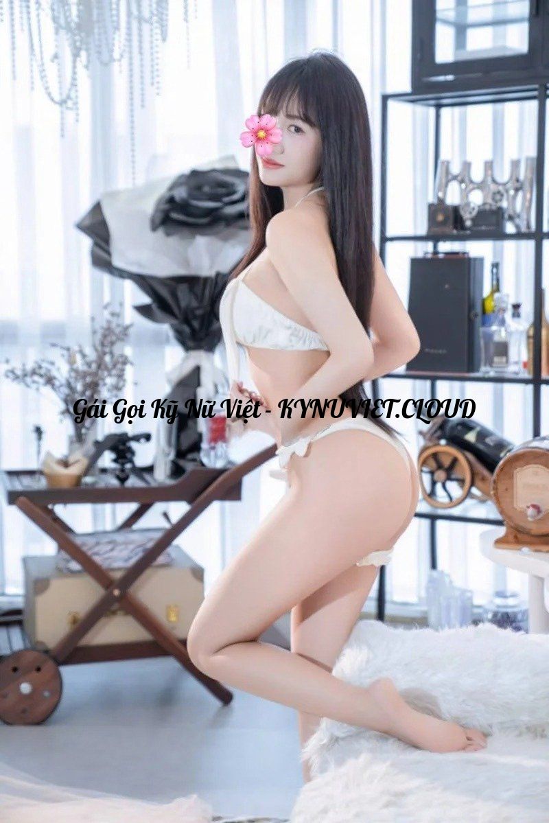 gaigu8 - 1784250413 – Đã sửa.jpg