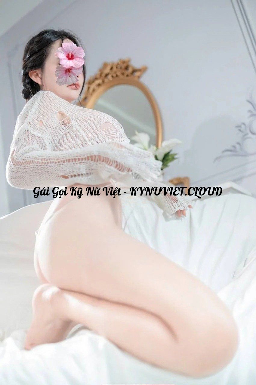 gaigu8 - 1785907811 – Đã sửa.jpg